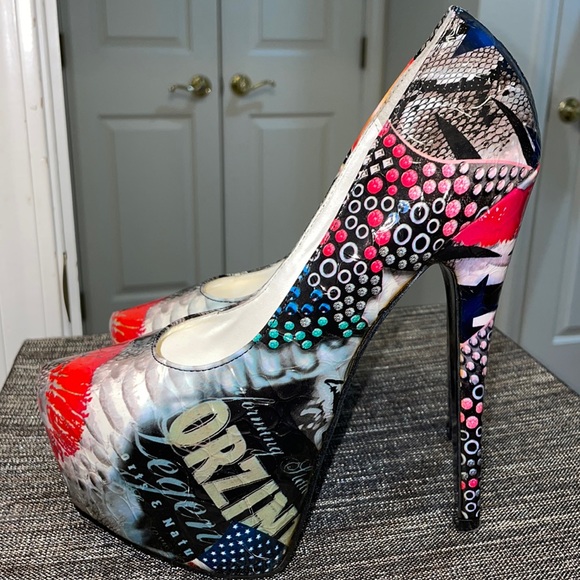 Snake Lip Print Platform Pump Heel - Picture 2 of 4